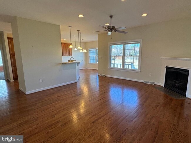 Building Photo - 151 Owens Ln