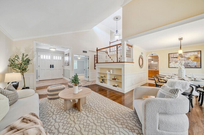 Building Photo - 3671 Provincetown Ave
