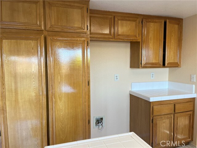 Building Photo - 928 Sunnyhill Pl