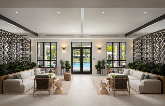 Building Photo - 1874 Heron Club Dr