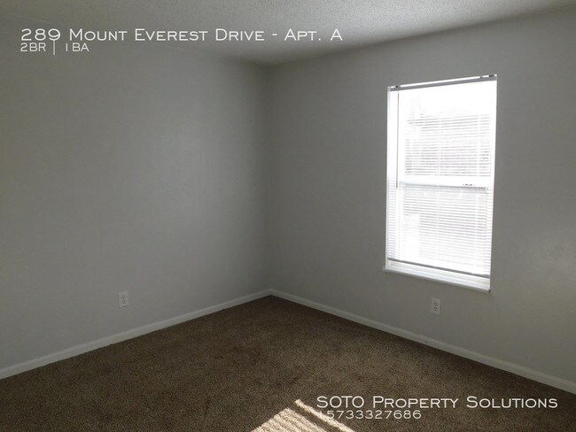 Building Photo - 289 Mt Everest Dr