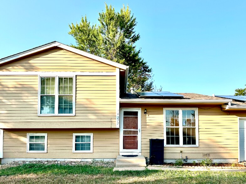 Primary Photo - 16277 E Arkansas Dr