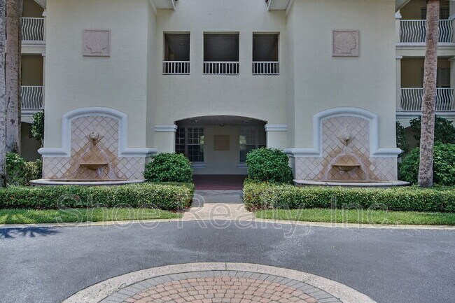Building Photo - 425 N Ocean Grande Dr