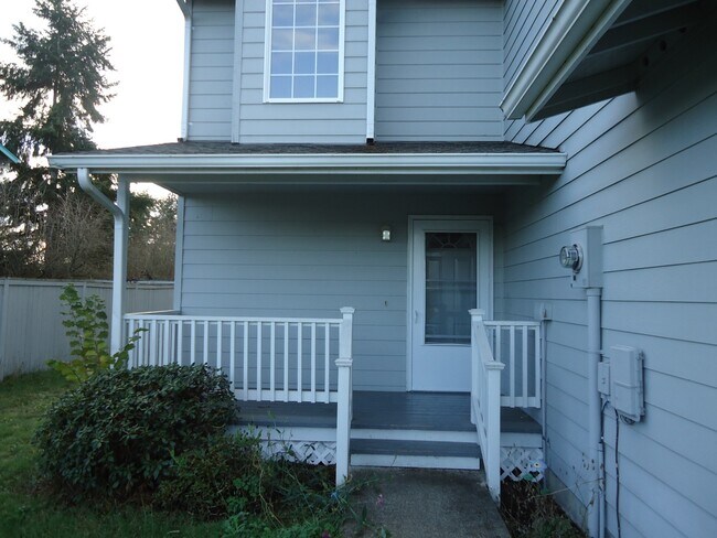 Building Photo - 15331-15331 Berry Valley Rd SE