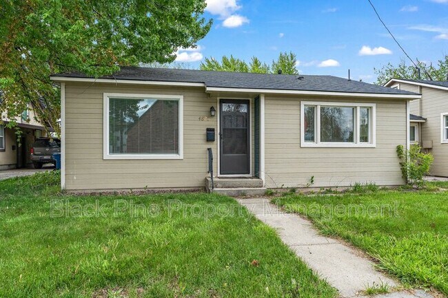 Building Photo - 4820 W.Franklin St.