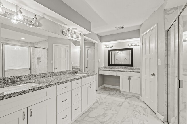 Building Photo - 410 Bauxhall Ct