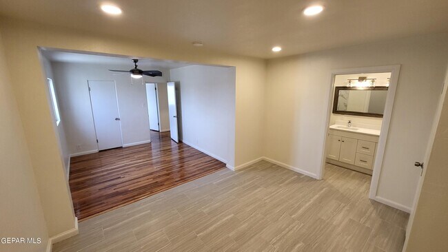 Building Photo - 3531 Harrison Ave