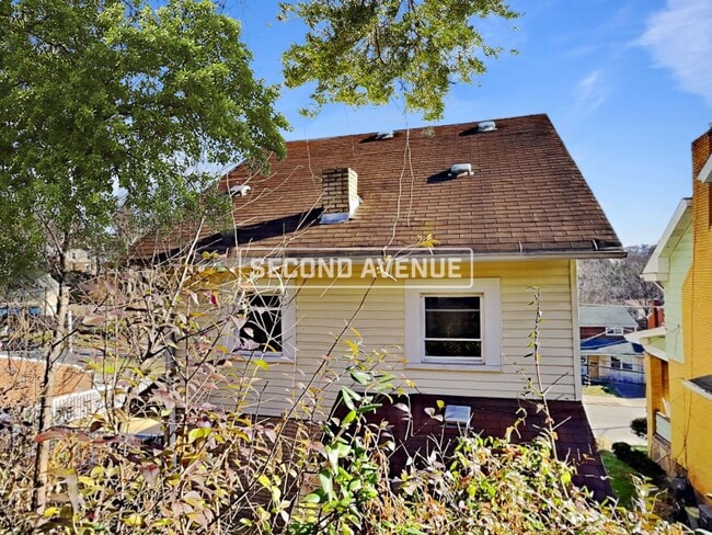 Building Photo - 316 Overbrook Blvd