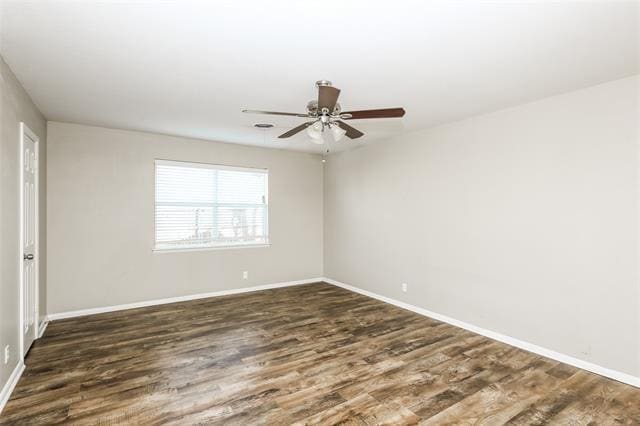 Building Photo - 2132 David Dr