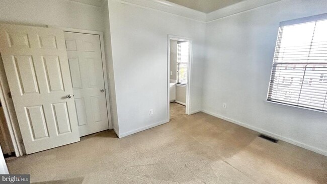 Building Photo - 3030 Chinkapin Oak Ln