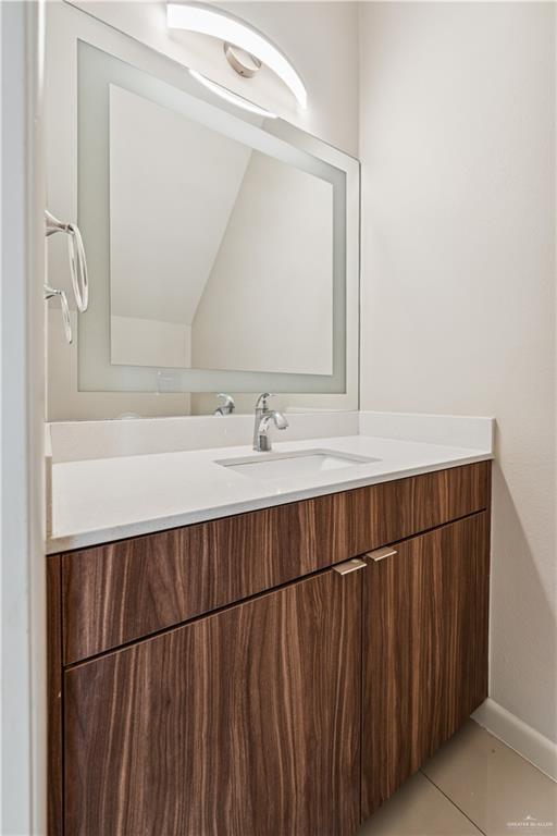 Building Photo - 15 Olympia Ave