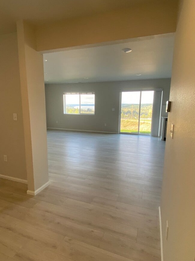 Building Photo - 100 NE Belfair Sta