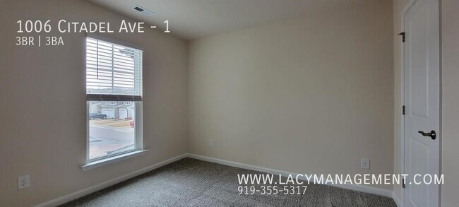 Building Photo - 1006 Citadel Ave