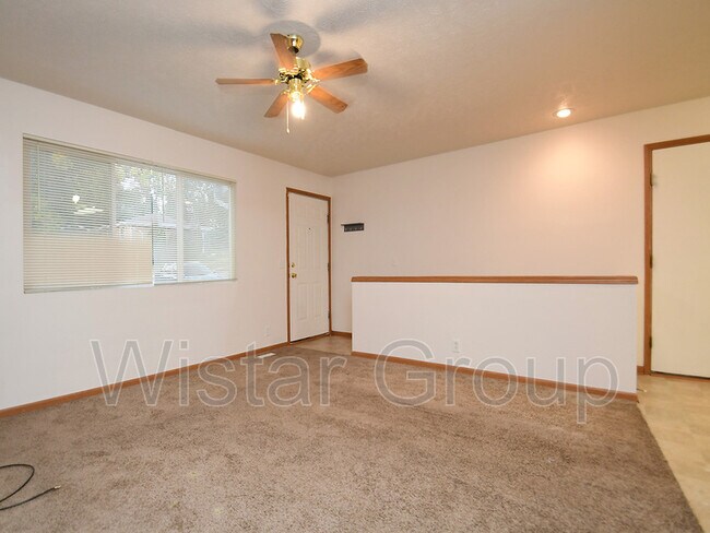 Building Photo - 5116 Read St