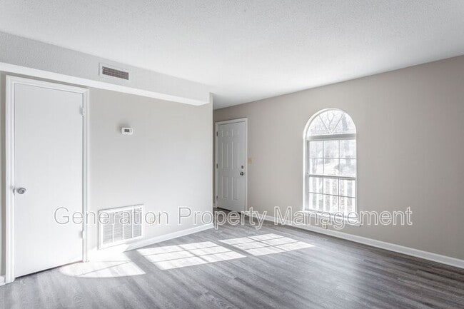 Building Photo - 1113 McBrien Rd