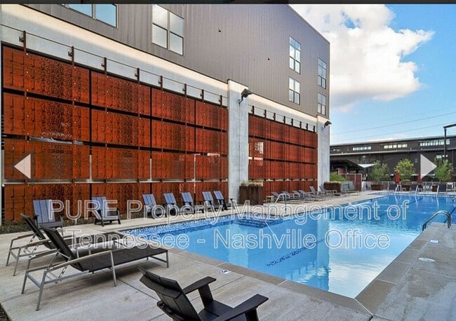 Building Photo - 1350 Rosa L Parks Blvd