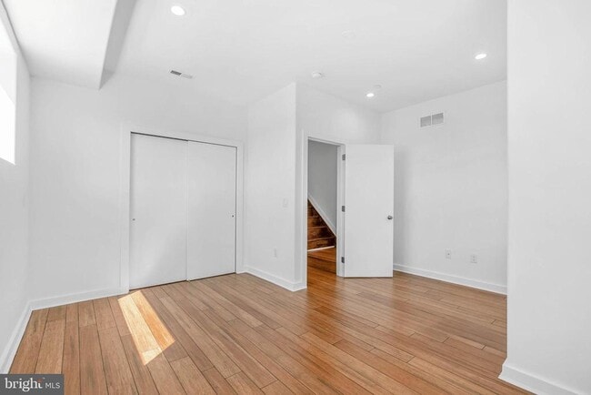 Building Photo - 1548 S 25th St