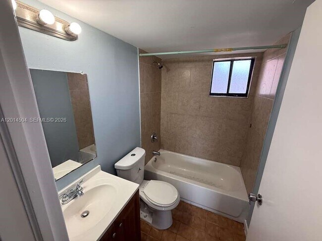 Building Photo - 5400 W 21st Ct