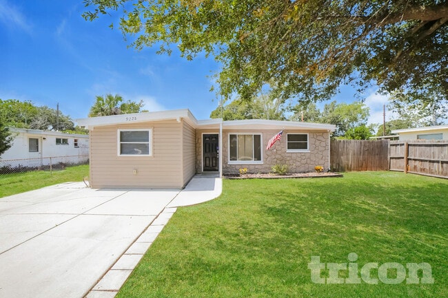 Building Photo - 9228 82nd Way