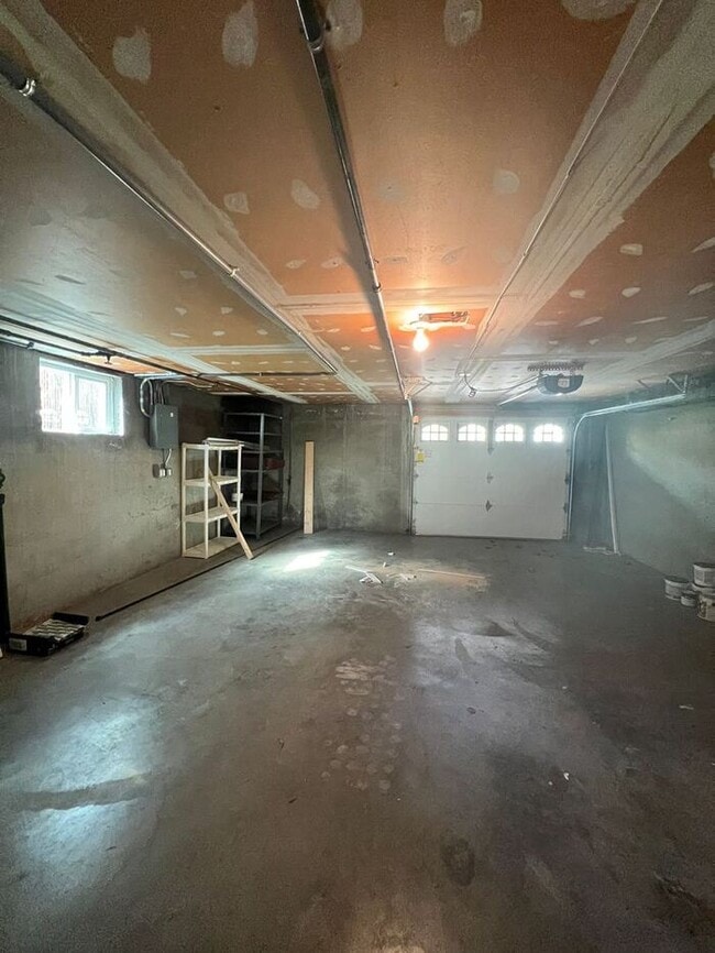 Building Photo - Sun-Drenched Mt. Tabor Home with Massive Yard & Oversized Shop-Garage!