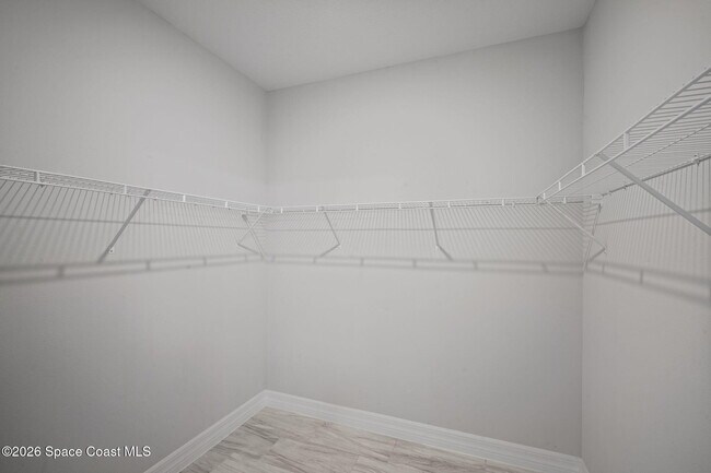 Building Photo - 330 San Marino Rd SW