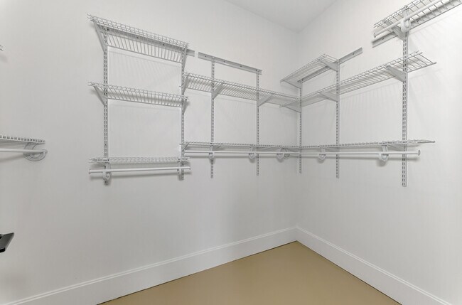 Building Photo - 2144 Webber St