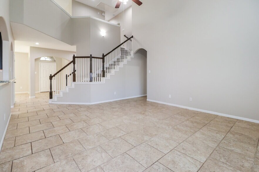 Building Photo - 21604 Hackamore Ct