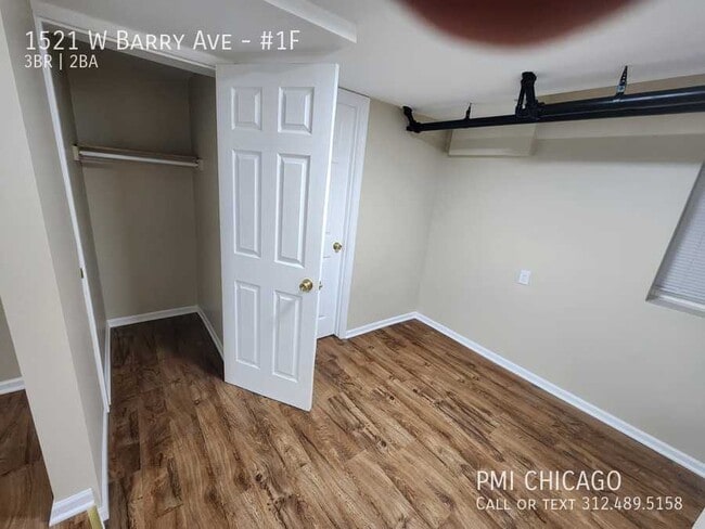 Building Photo - 1521 W Barry Ave