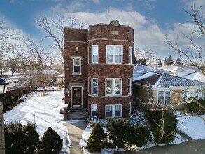 Building Photo - 3927 Kirk St