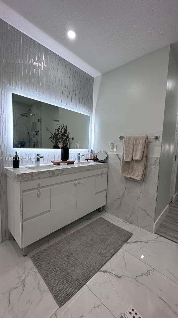 Building Photo - 7360 W 29th Ave