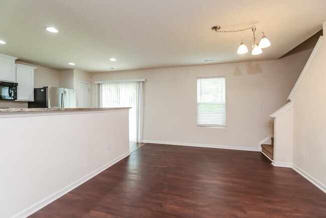 Building Photo - 2124 Boulder Ct