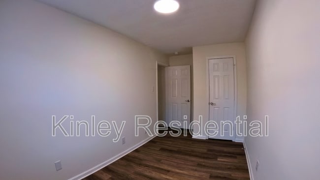 Building Photo - 613 Key St