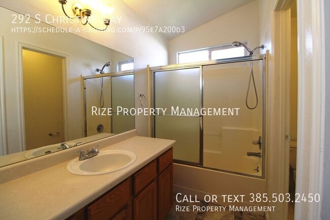 Building Photo - 292 Christine Way