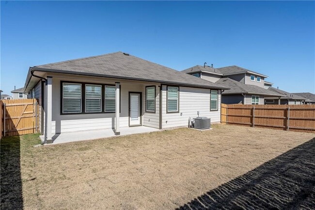 Building Photo - 128 Big Sandy Creek Dr