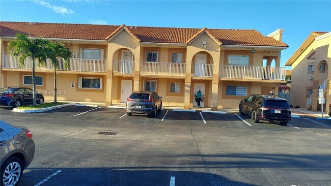 Building Photo - 7011 W 29th Ave