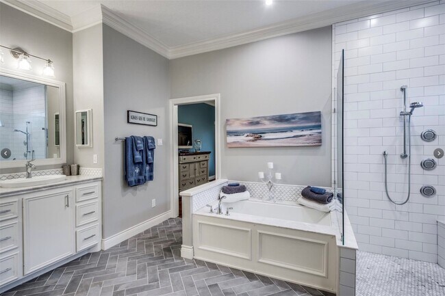 Building Photo - 16107 Wimbledon Forest Dr