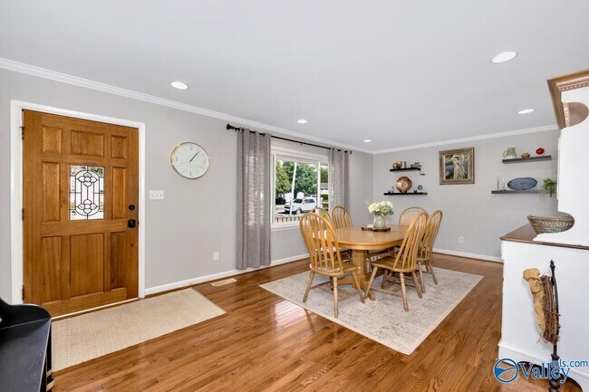 Building Photo - 4315 Horace Dr NW