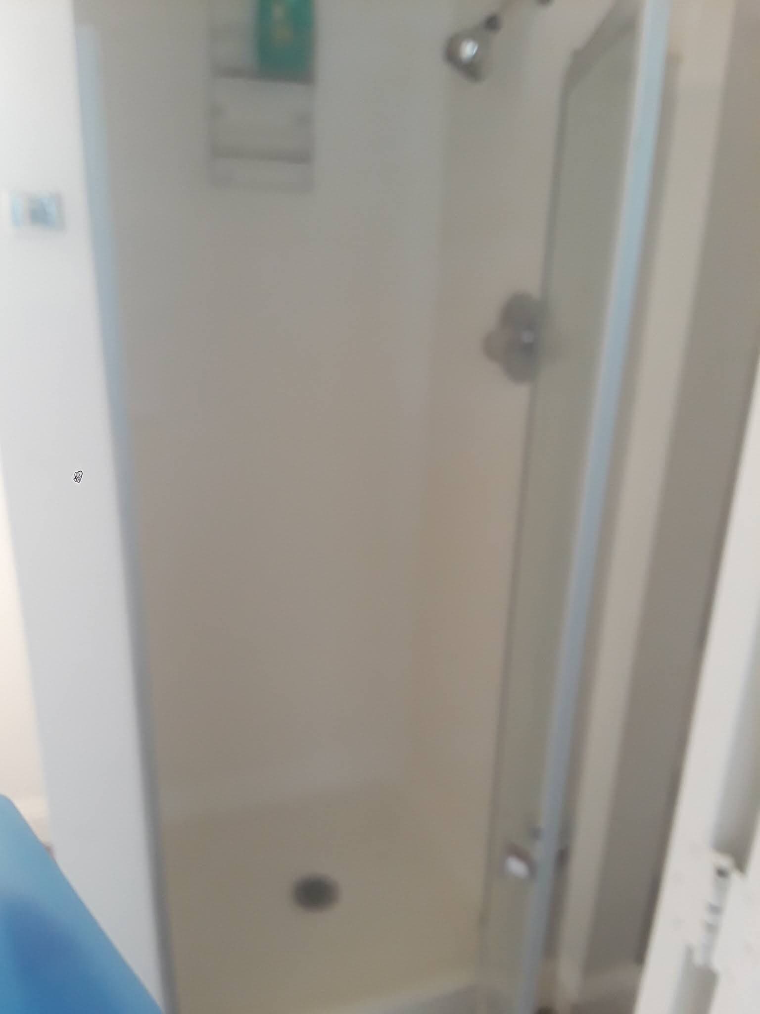 shower - 1503 E Avenue Q6