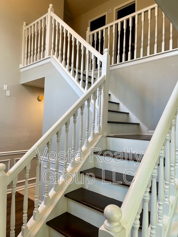 Building Photo - 146 Brenleigh Park Dr