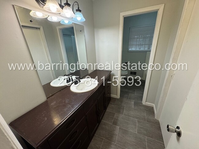 Building Photo - Hueytown