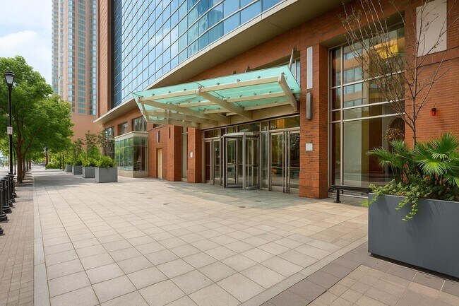 Building Photo - 77 Hudson St