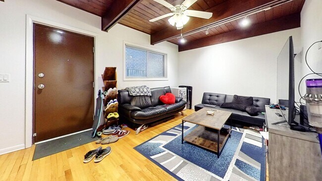 Primary Photo - East Lakeview Duplexed Two Bedroom Two Bath
