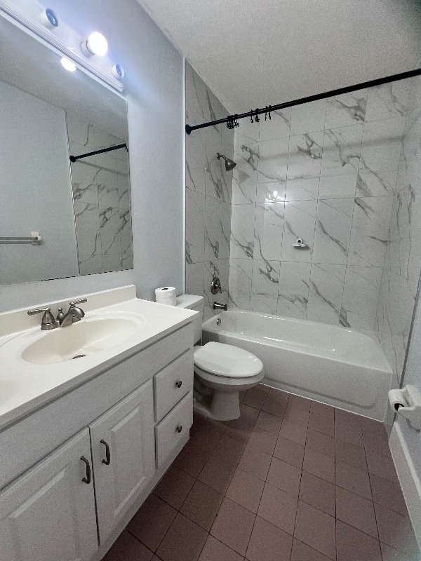 Building Photo - 6113 Michael Dr