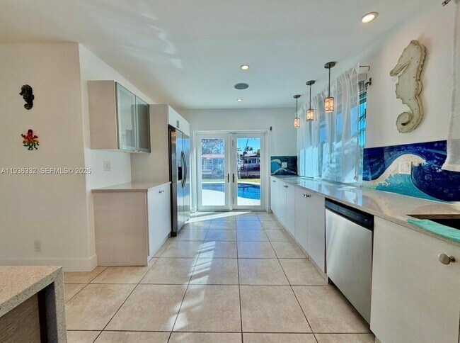 Building Photo - 806 Argonaut Is