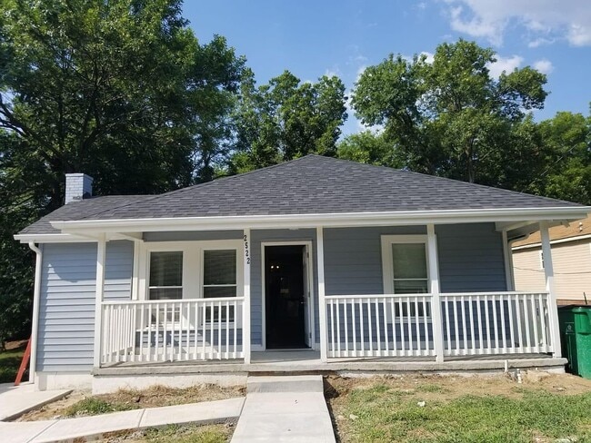 Building Photo - 2522 Pitts Dr