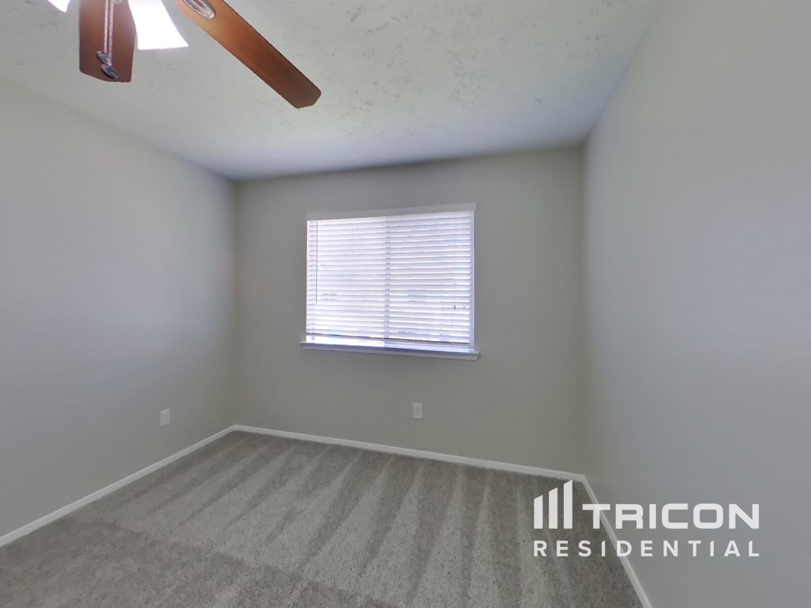 Building Photo - 3738 Xenophon Dr