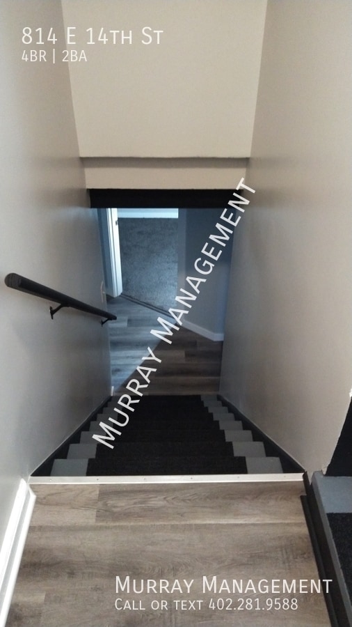 Building Photo - 814 E 14th St