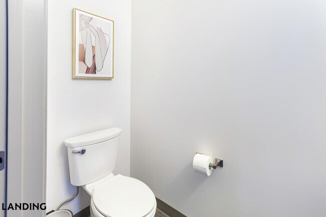 Building Photo - 2621 S Jefferson Ave