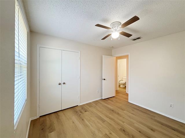 Building Photo - 1113 Annie Oakley Dr