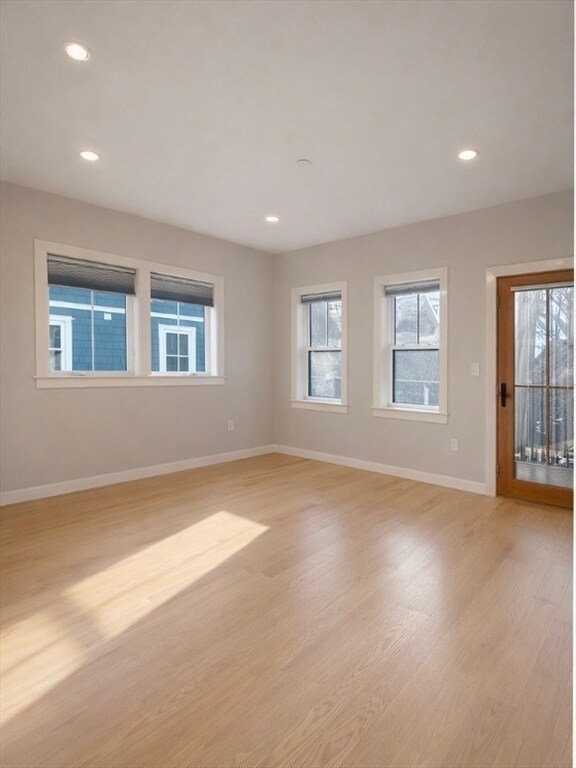 Building Photo - 99 Williams St